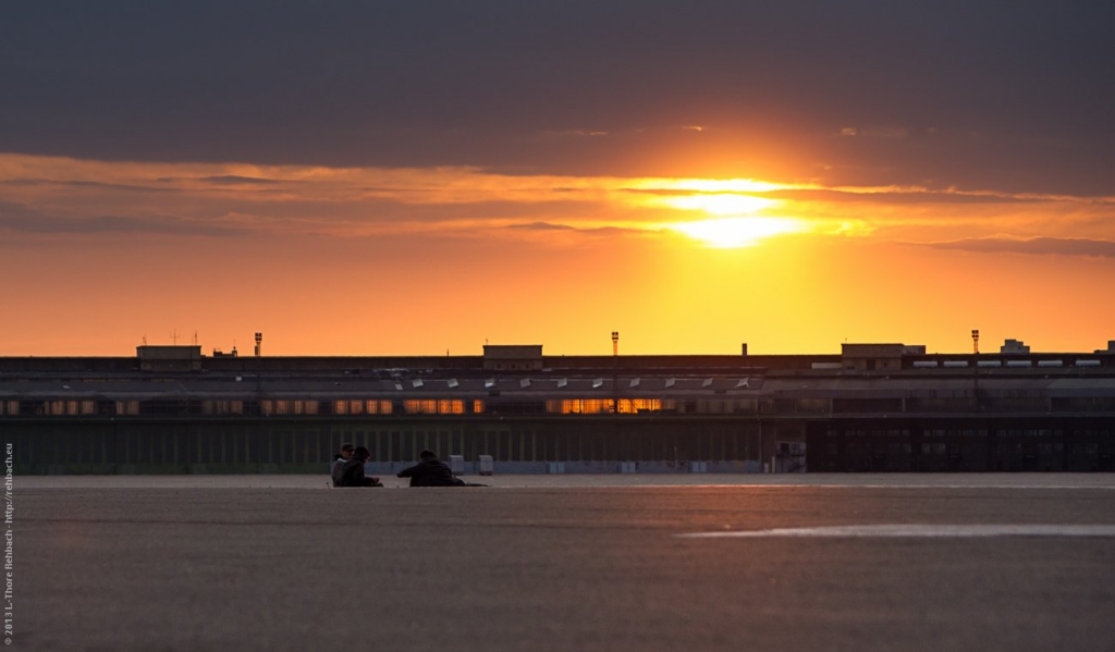  Sunset from the templehofer feld
