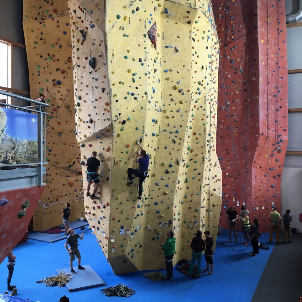 couple activity for valentine's day: adventure sports 